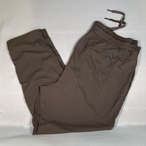 LL Bean Women Size 1X Plus Pants Vista Camp Slim Leg Beige Nylon Stretch